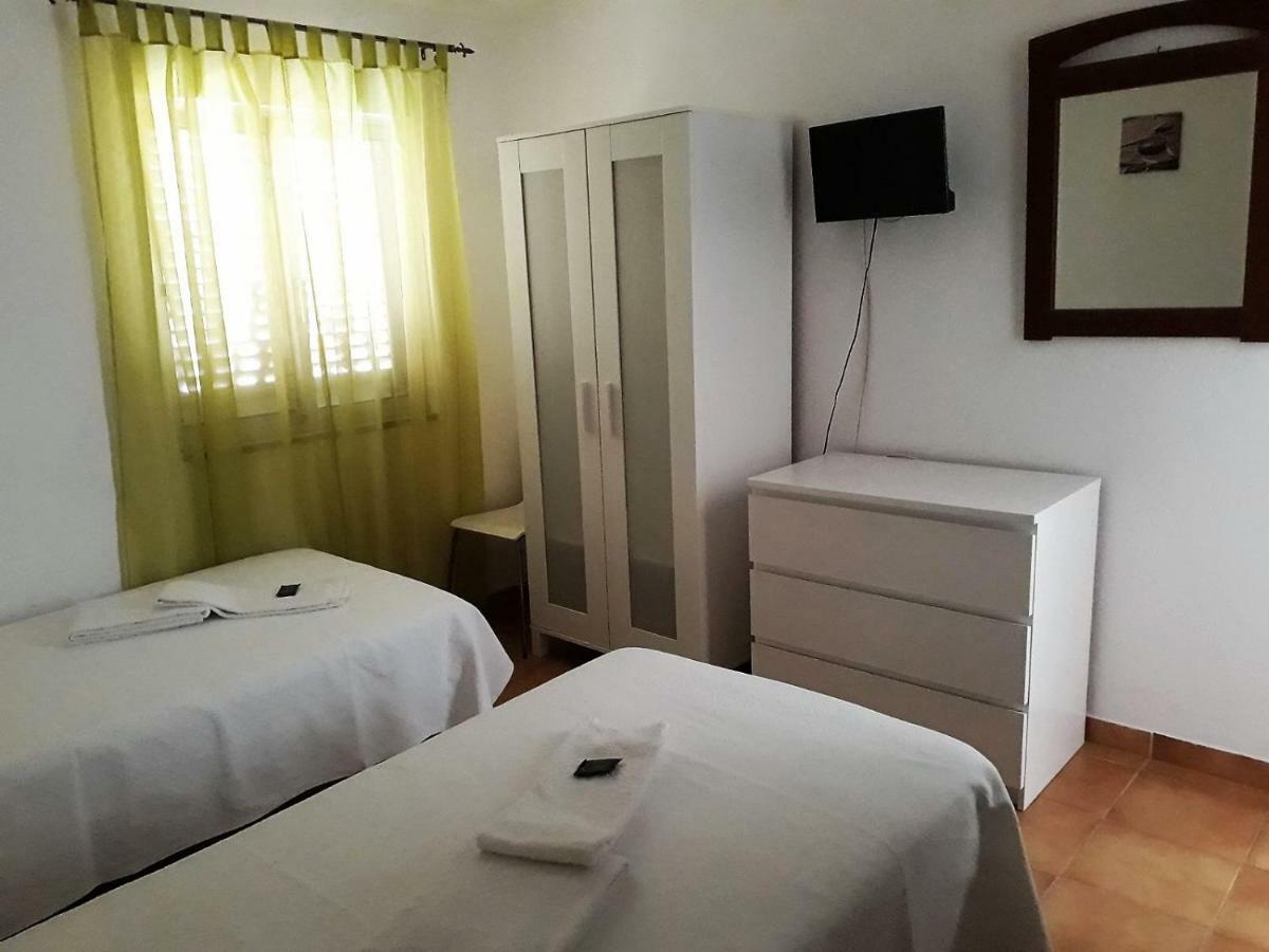 Pensión Residencial Espadinha *